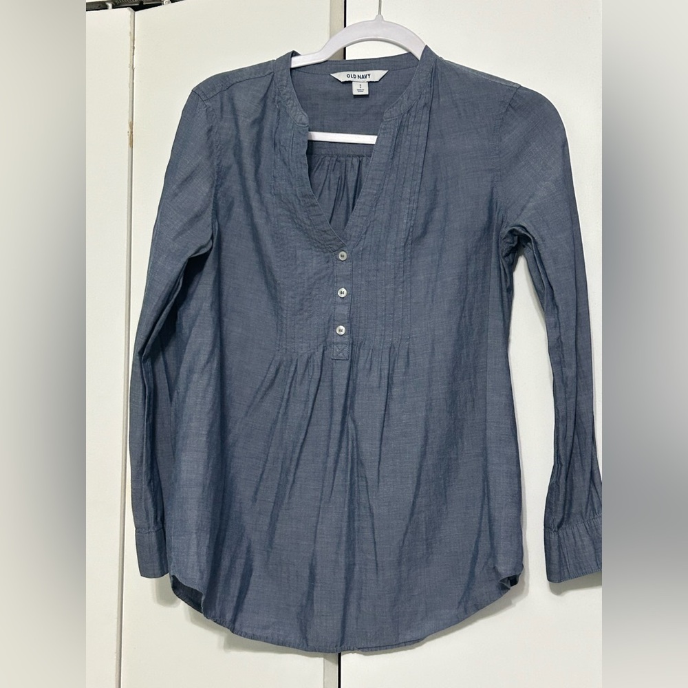 Old Navy Chambray V-Neck Blouse